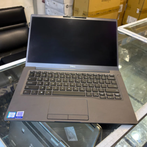 Dell Latitude 7400 Intel Core i7 8th Gen 8GB RAM 256GB SSD 14 Inches HD Touchscreen Display